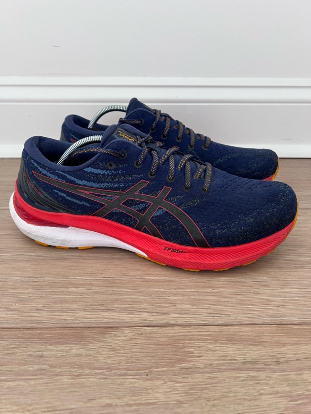 ASICS 1011B440 Gel Kayano 29 Sneakers Shoes Deep Ocean Cherry Tomato Men Sz 10.5